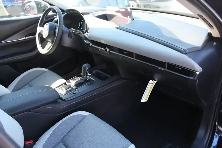 Mazda Cx-30 2026 photo 5