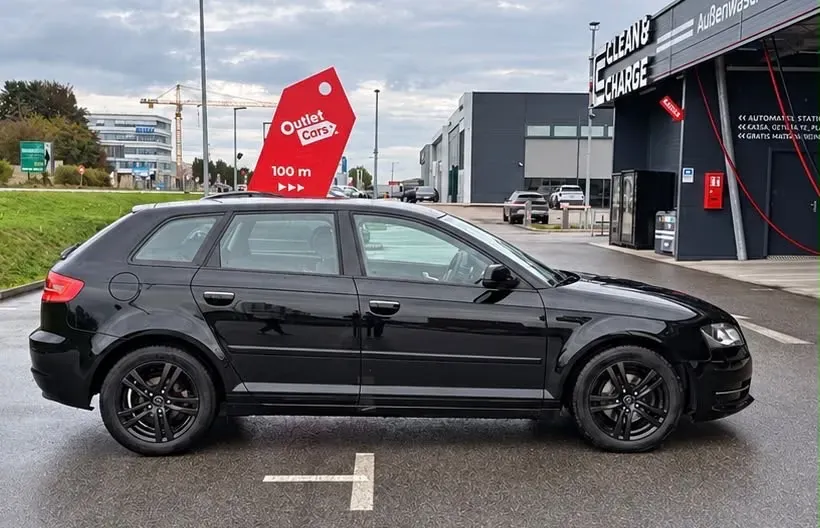 Audi A3 2010 photo 2