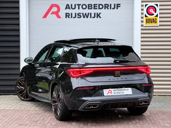 Cupra Leon 2023 photo 3