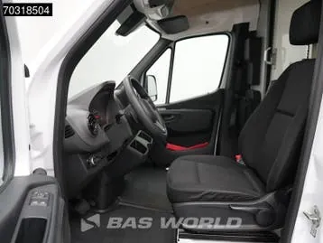 Mercedes-Benz Sprinter 2022 photo 3