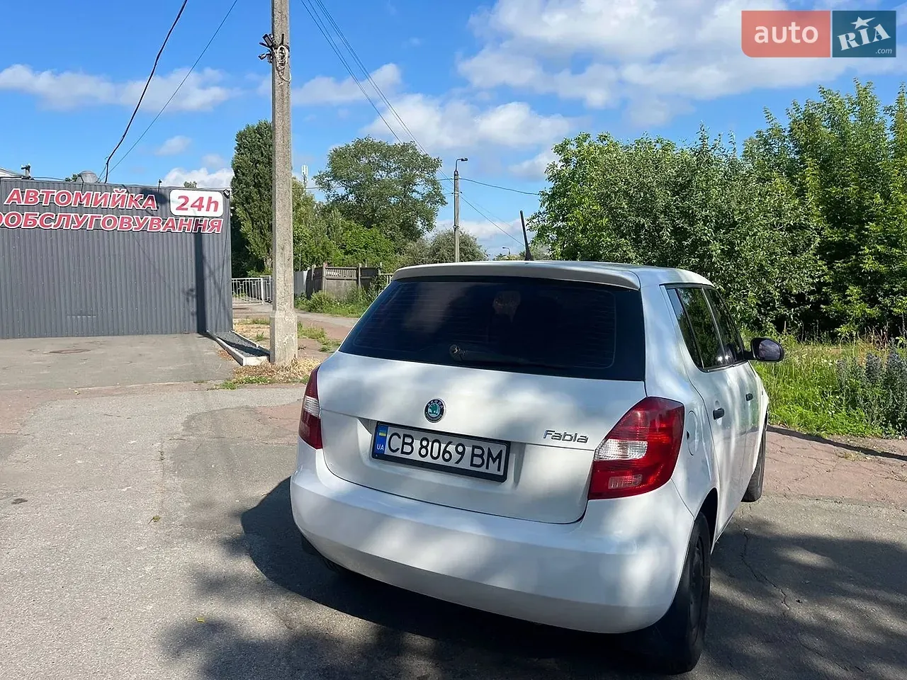 Skoda Fabia 2013 photo 3