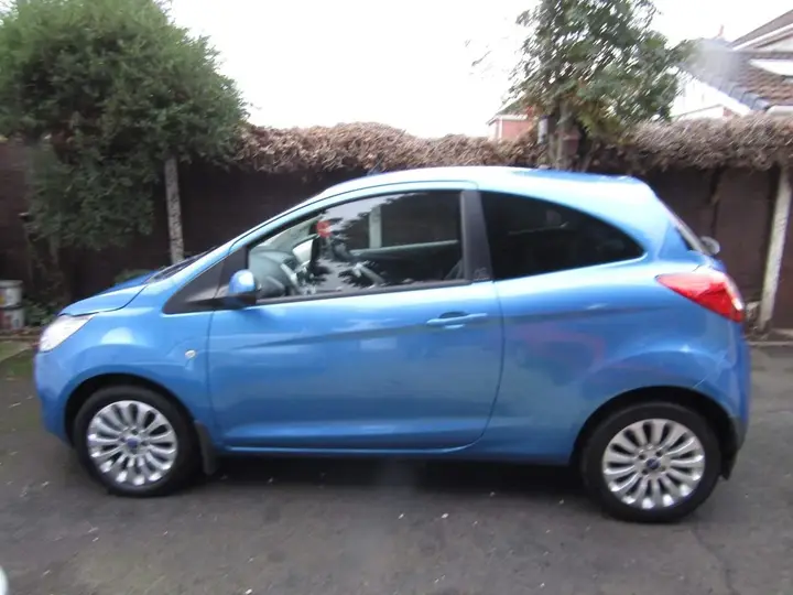 Ford Ka 2013 photo 2