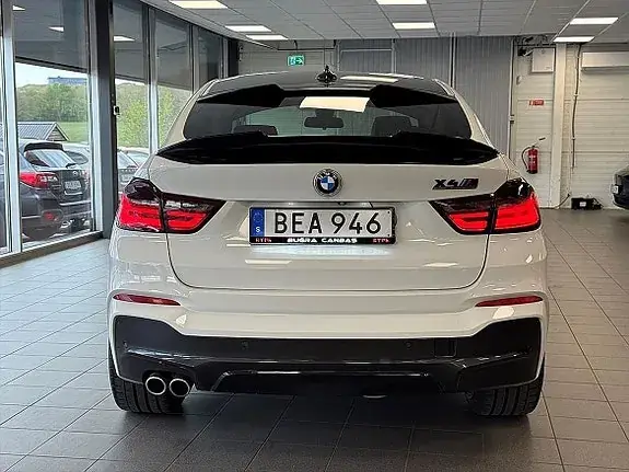 BMW X4 2015 photo 4