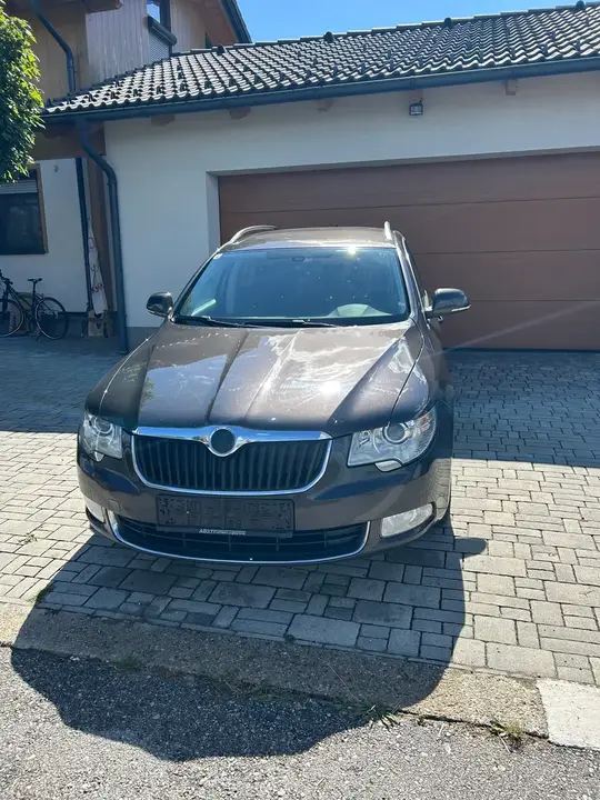 Skoda Superb Combi