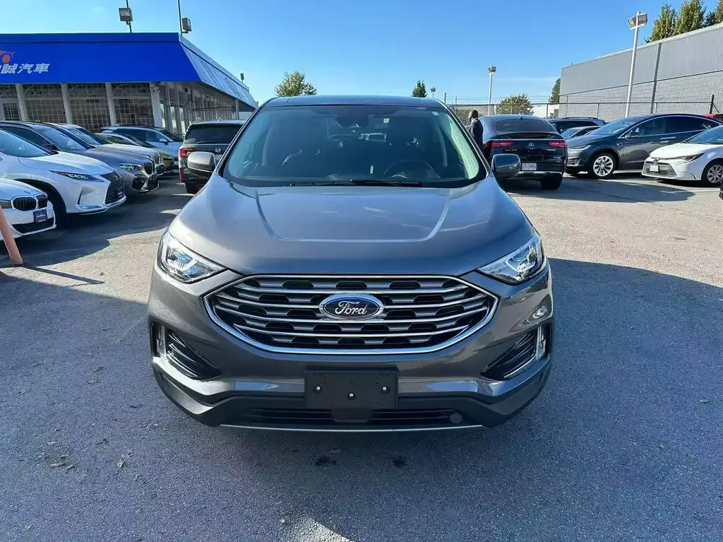 Ford Edge 2021 photo 2