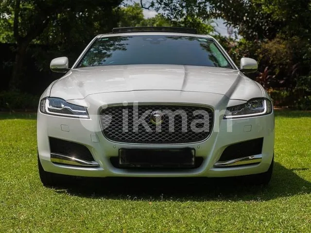 Jaguar Xf 2017 photo 2
