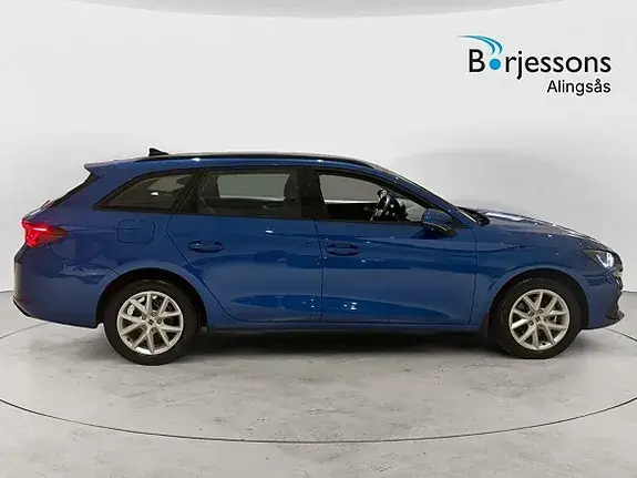 Seat Leon 2025 photo 2