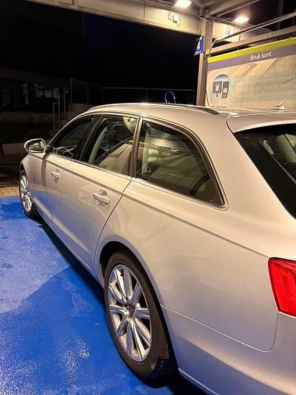 Audi A6 2014 photo 4