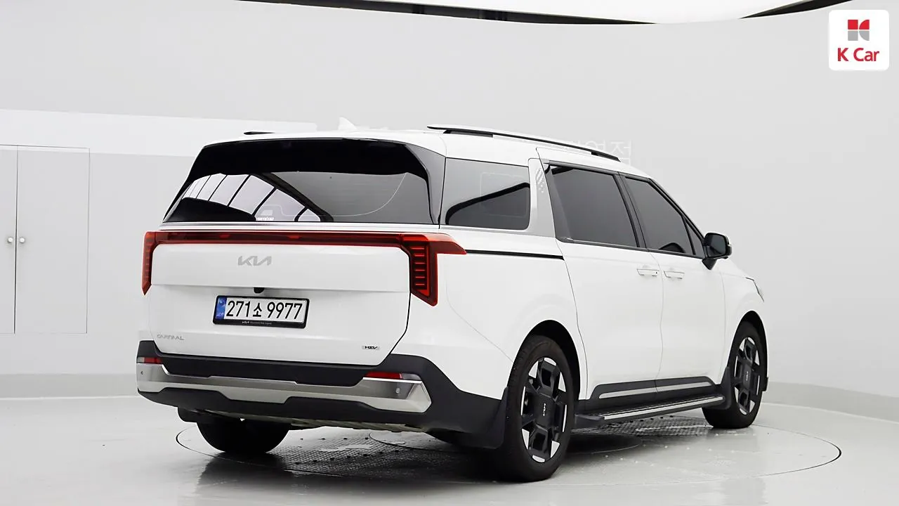Kia Carnival 2025 photo 2