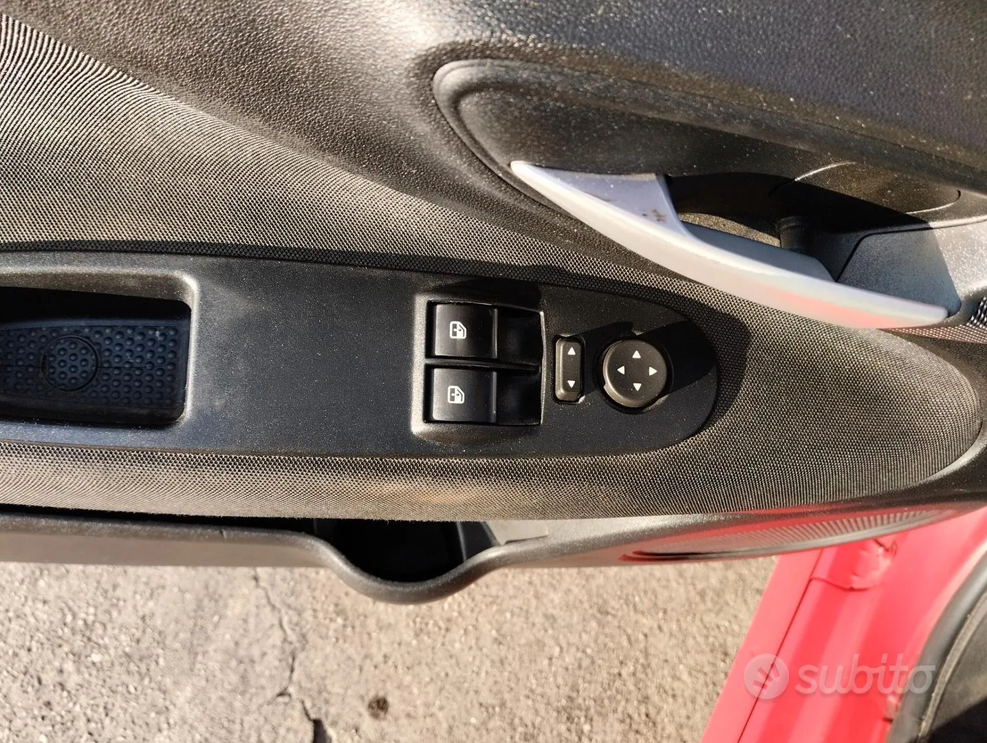 Fiat Punto 2012 photo 5