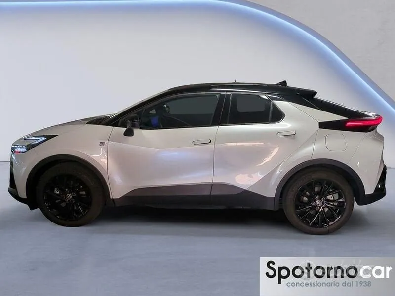Toyota C-Hr 2025 photo 3