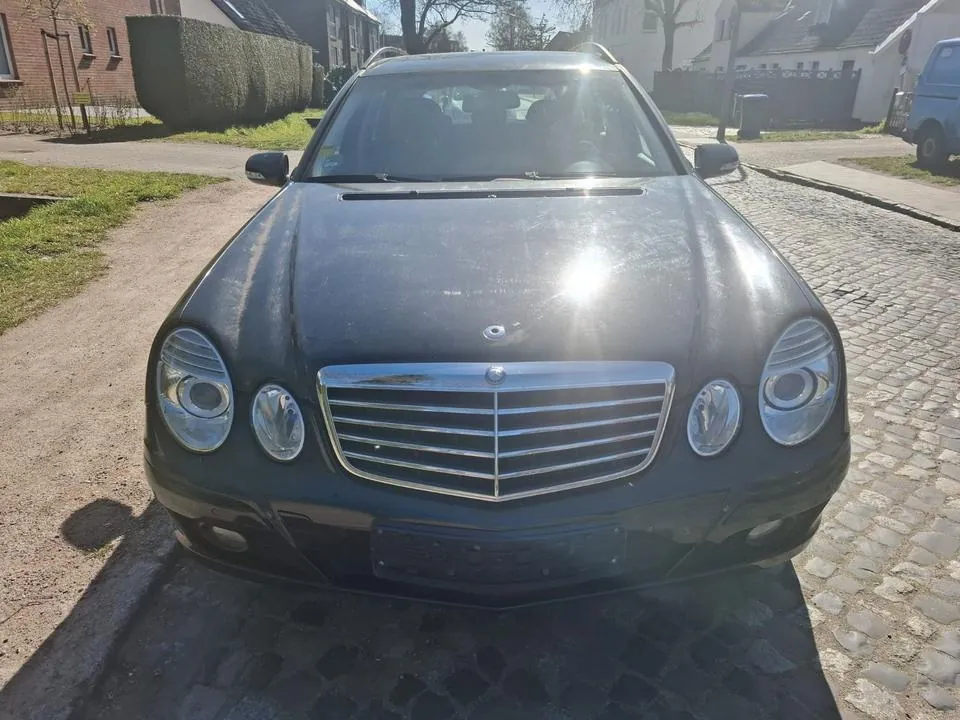 Mercedes-Benz E 220 Cdi