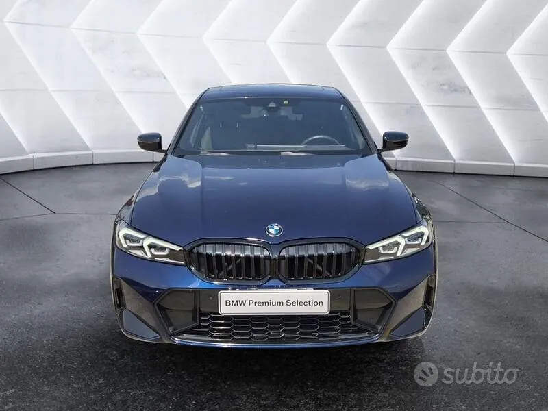 BMW 3 Series 2023 photo 2