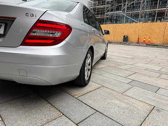 Mercedes-Benz C180 D 2011 photo 2