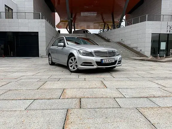 Mercedes-Benz C180 D