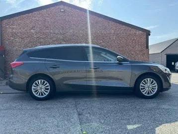 Ford Focus 2019 photo 3