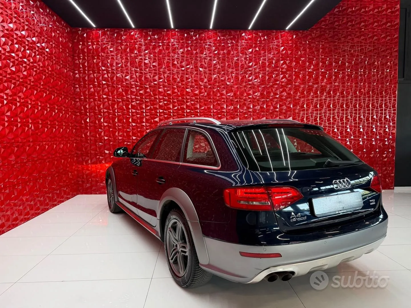 Audi A4 Allroad 2011 photo 4