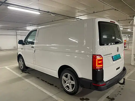 Volkswagen Transporter 2019 photo 3