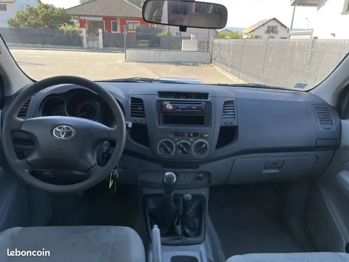 Toyota Hilux 2009 photo 3