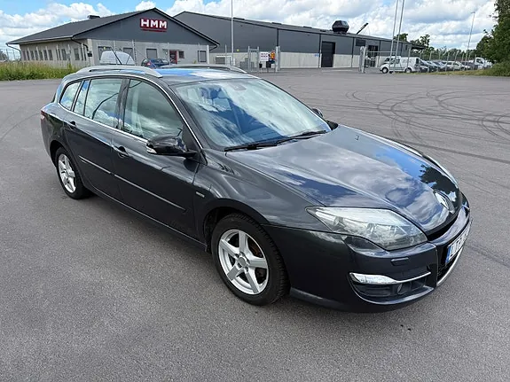 Renault Laguna 2011 photo 4