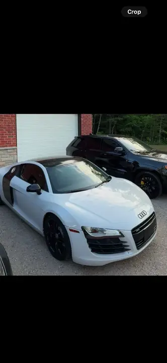 Audi R8 2009 photo 2