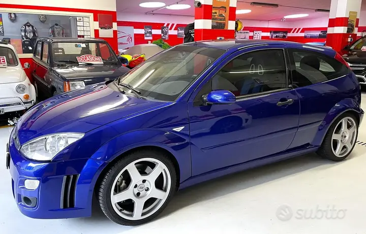 Ford Focus 2003 photo 2