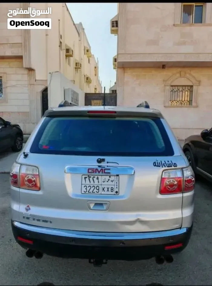 GMC Acadia