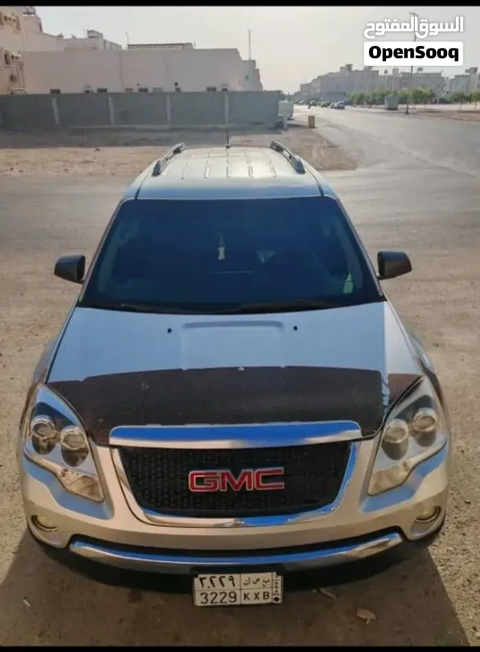 GMC Acadia 2011 photo 4