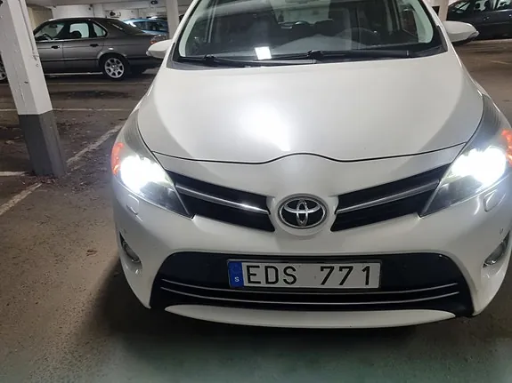 Toyota Verso 2013 photo 3