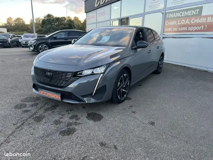 Peugeot 308 2022 photo 2
