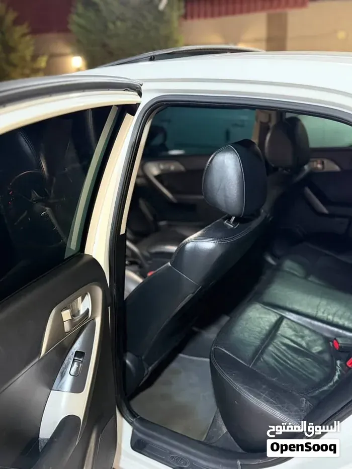 Kia Forte 2010 photo 3