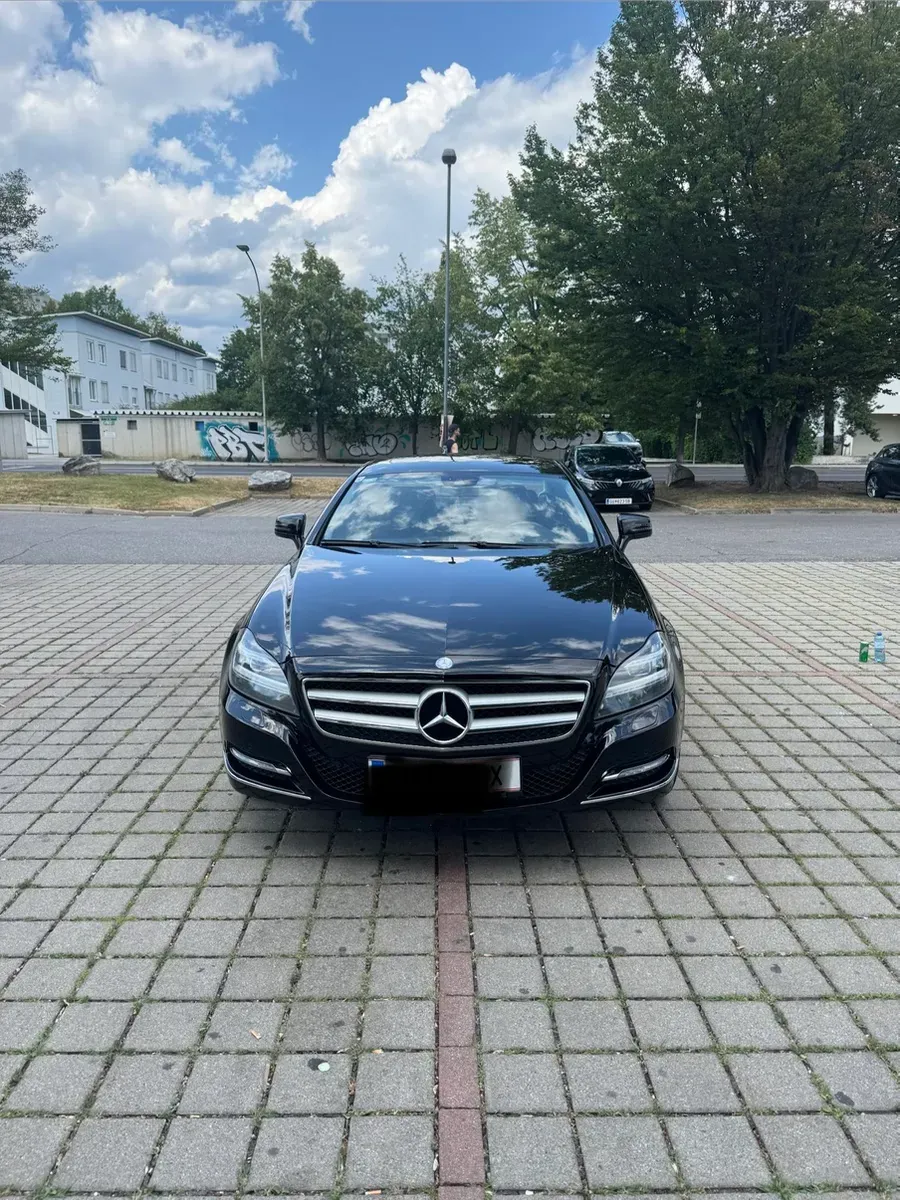 Mercedes-Benz Cls-Class