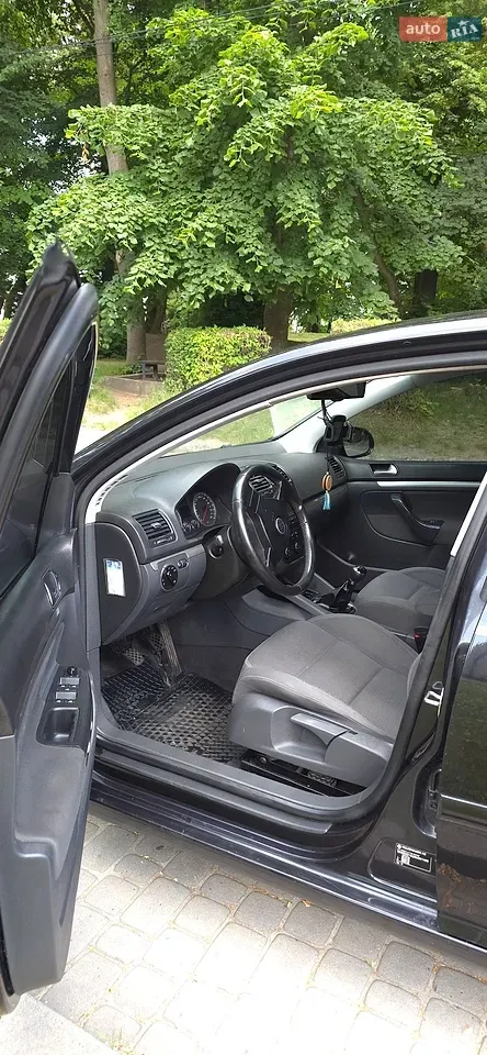 Volkswagen Golf 2005 photo 4