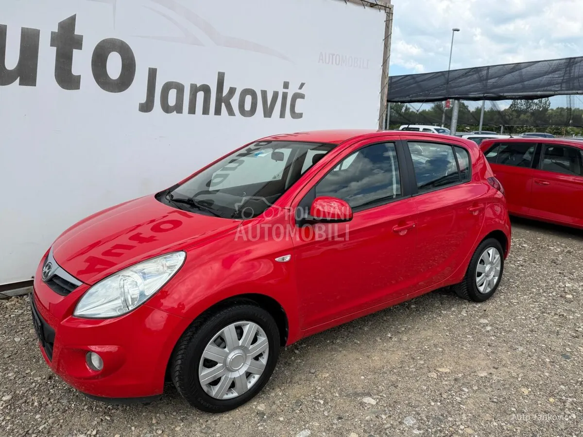 Hyundai I20