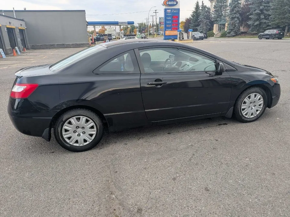 Honda Civic 2008 photo 2