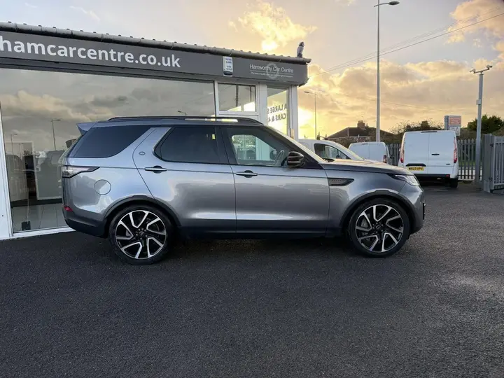 Land Rover Discovery 2020 photo 4