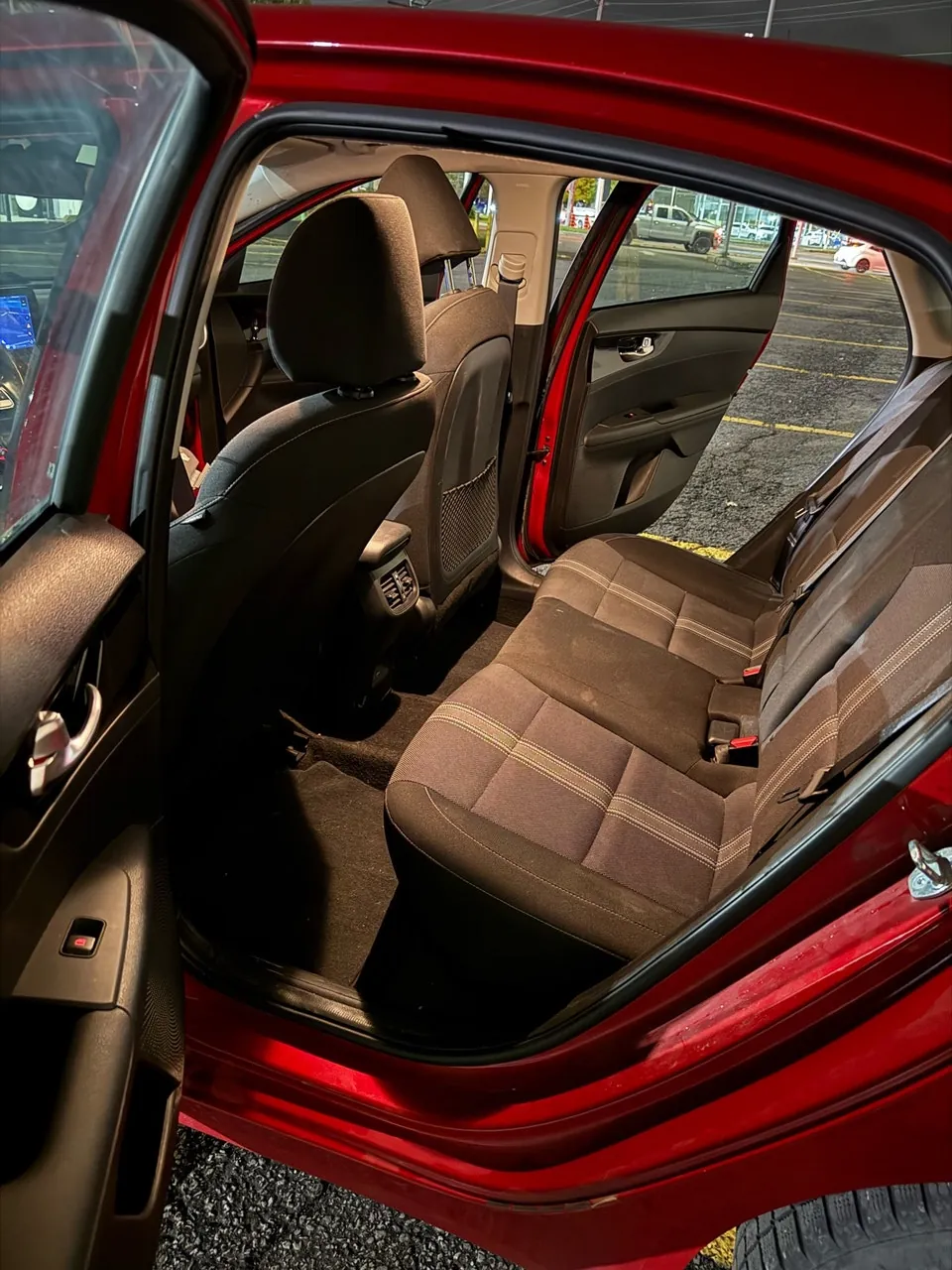 Kia Forte 2023 photo 4
