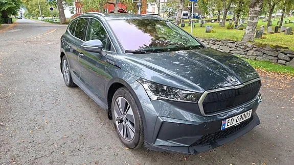 Skoda Enyaq 2022 photo 3
