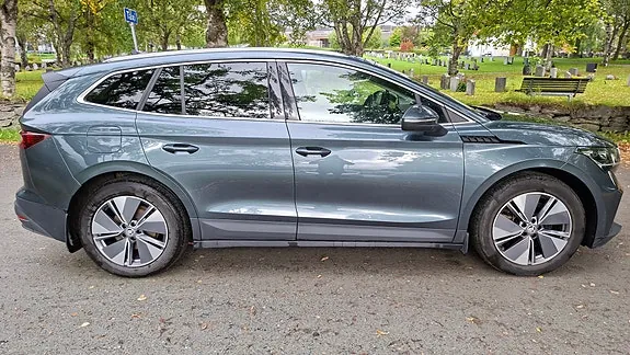 Skoda Enyaq 2022 photo 4
