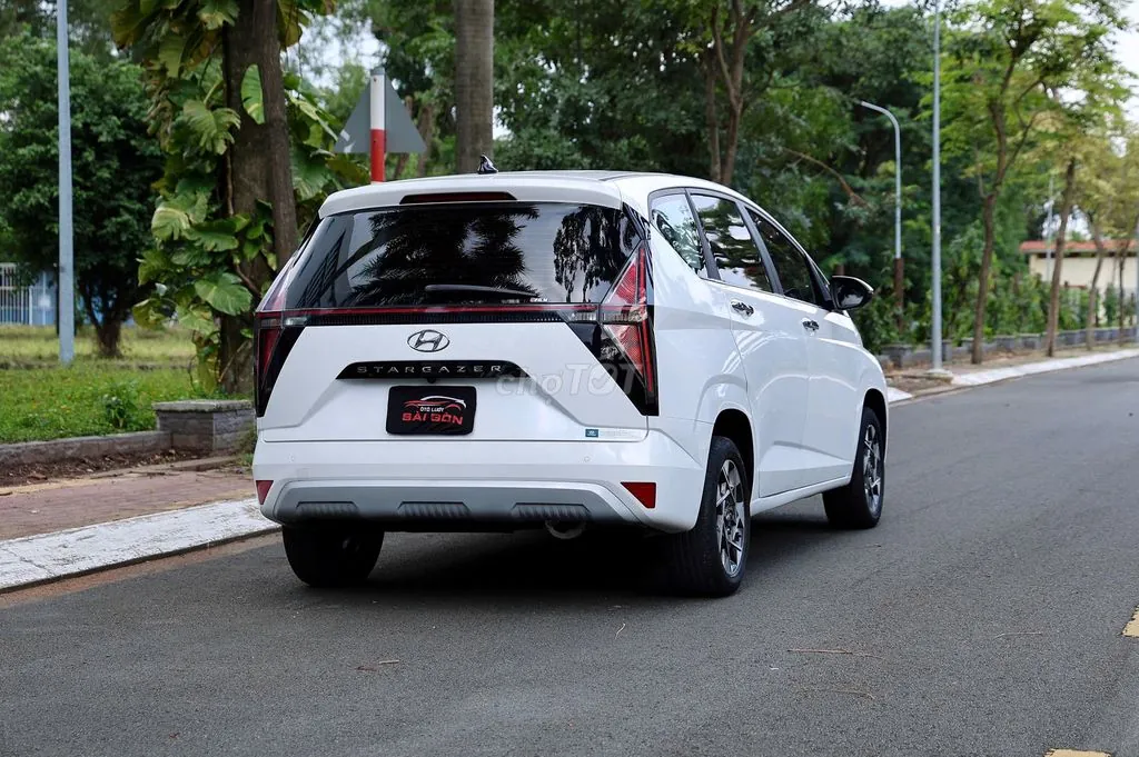 Hyundai Stargazer 2022 photo 5