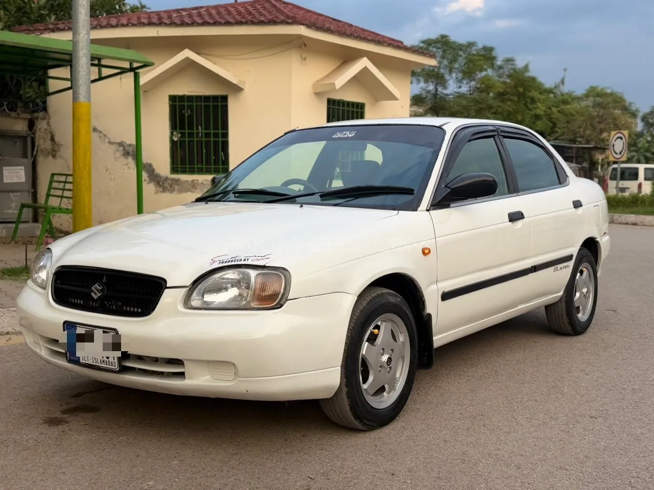 Suzuki Baleno