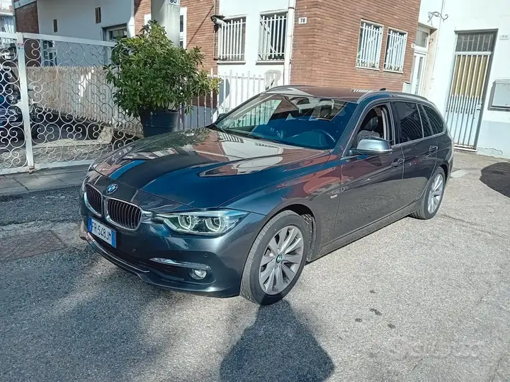 BMW 320 2018 photo 2