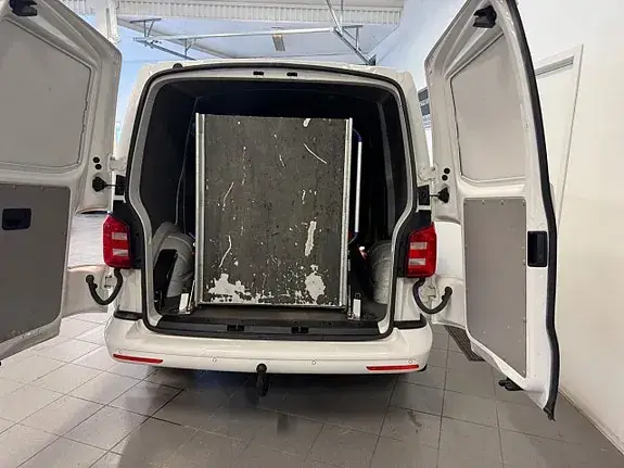 Volkswagen Transporter 2018 photo 5