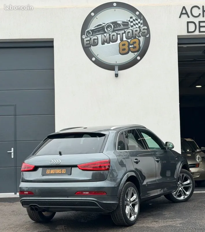 Audi Q3 2013 photo 2