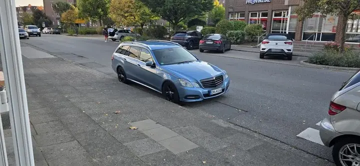 Mercedes-Benz 220 Cdi