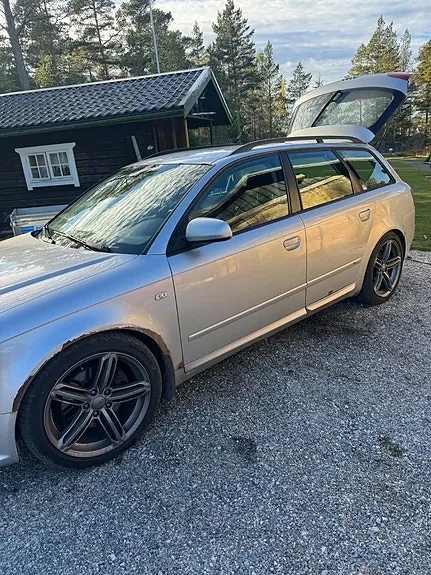 Audi A4 2007 photo 2