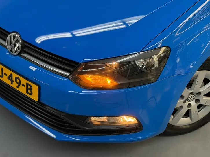 Volkswagen Polo 2016 photo 2