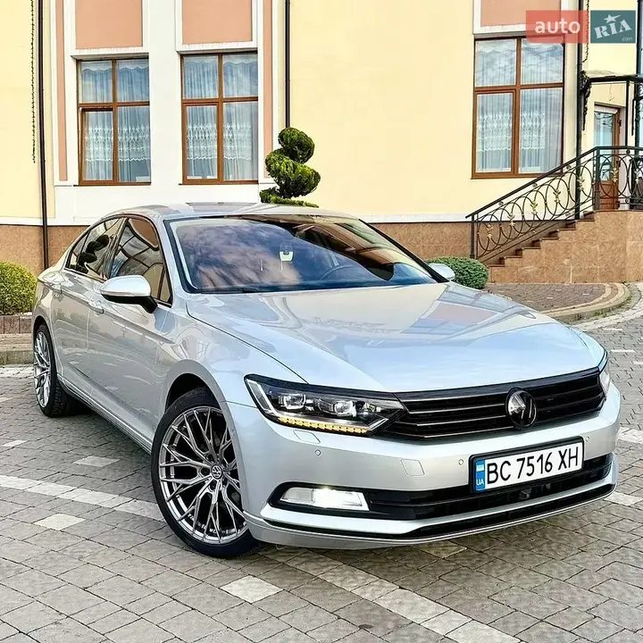 Volkswagen Passat