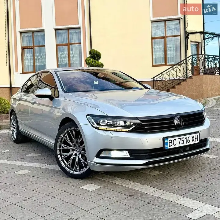 Volkswagen Passat 2016 photo 2