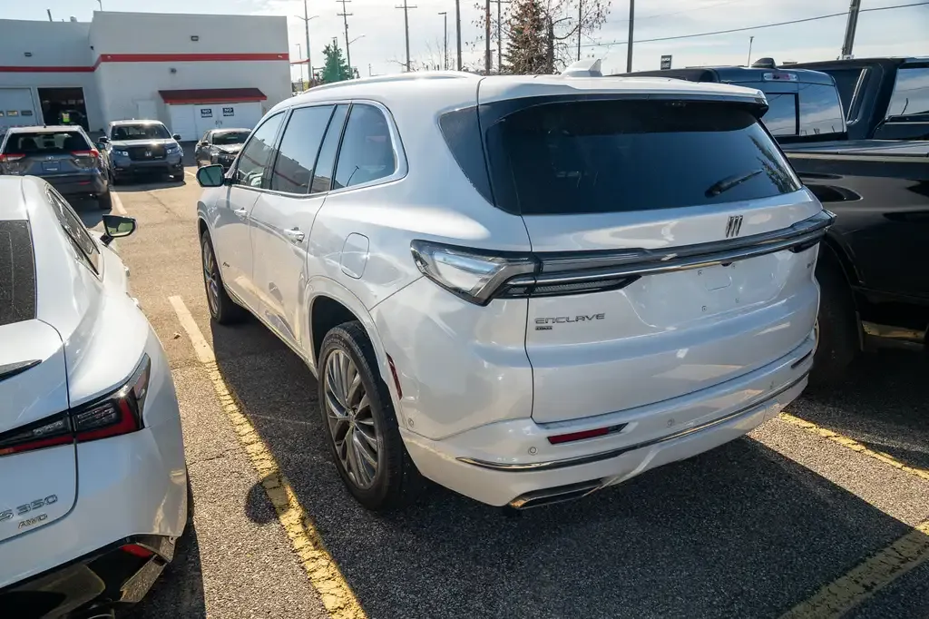 Buick Enclave 2025 photo 4